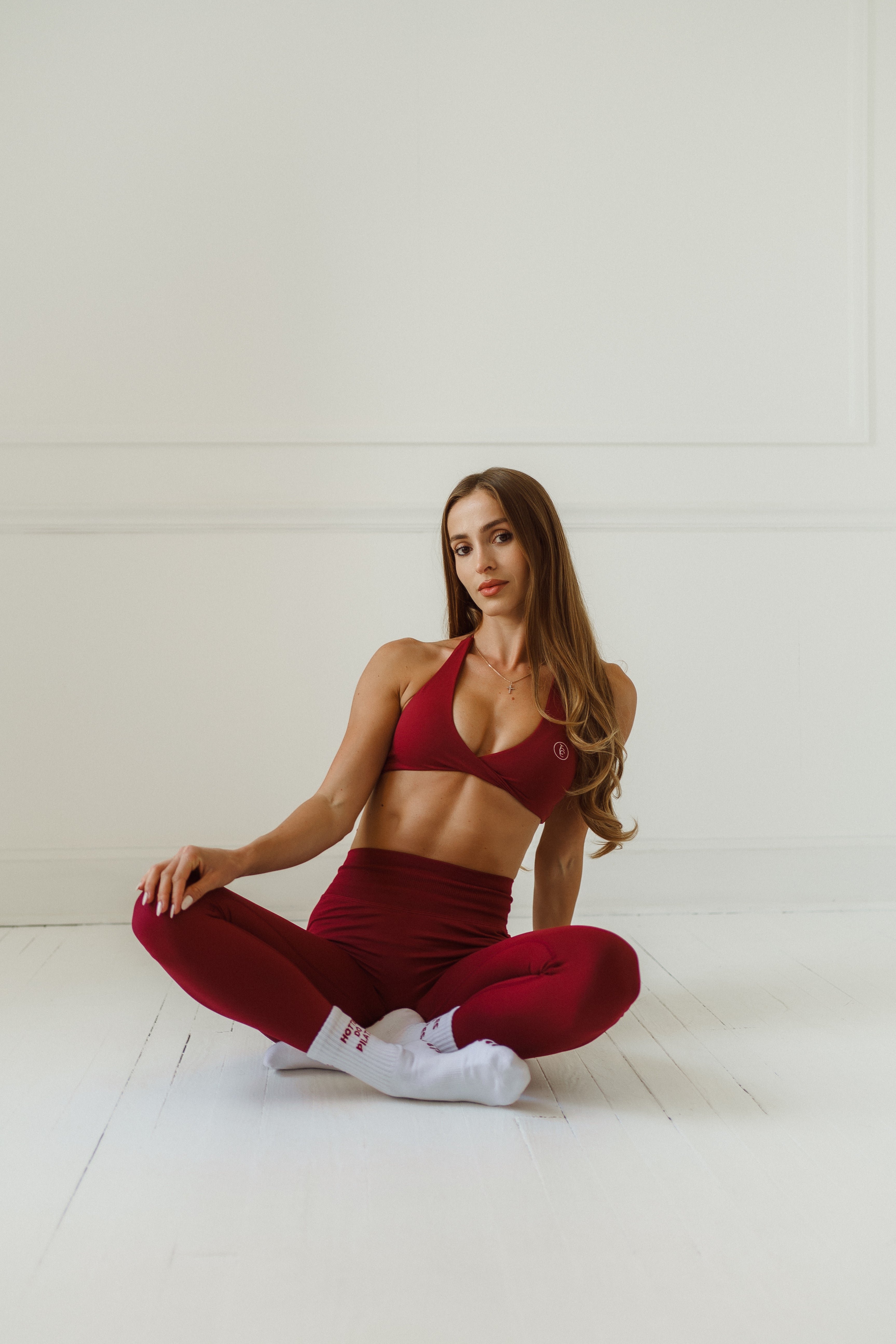 pilates core club burgundy pilates set 